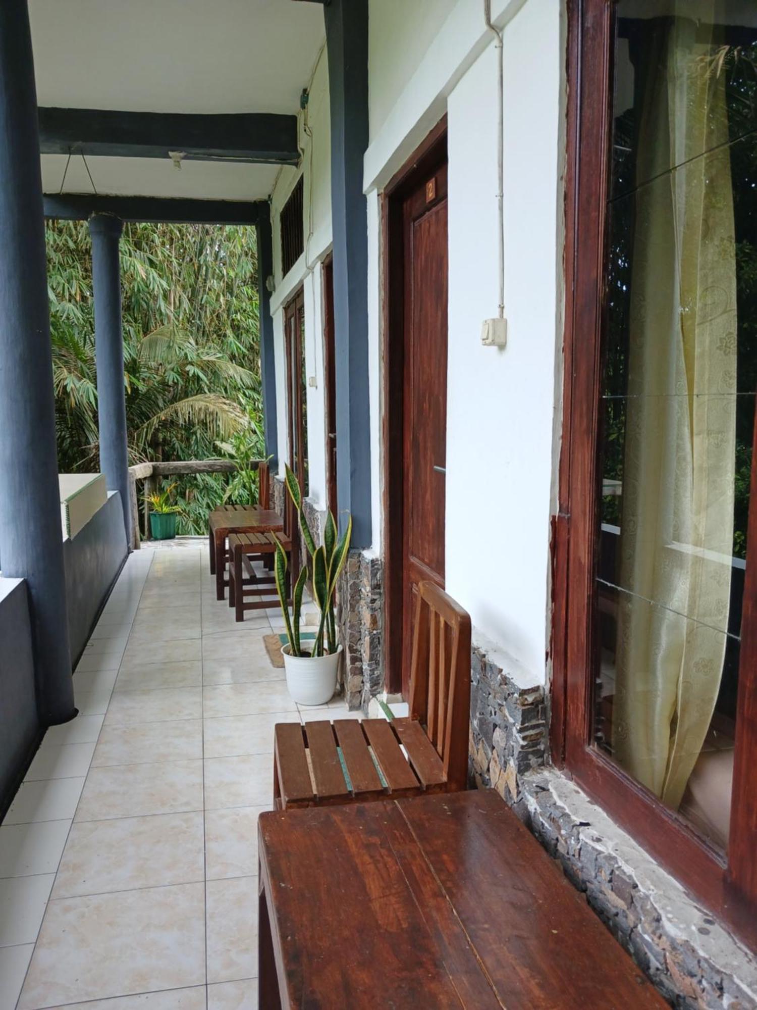 Joseph Guest House Kelimutu Exterior foto